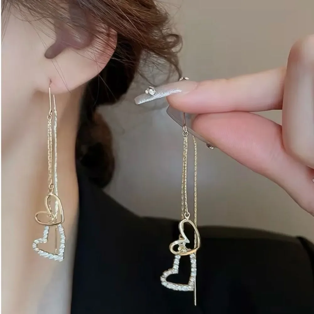 ✨ NEW Unique Sparkling Gold Tassle Double Heart Dangle Earrings ✨